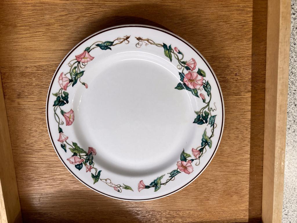 Te koop 6 gebaksbordjes van Villeroy en Boch serie Palermo, Ophalen