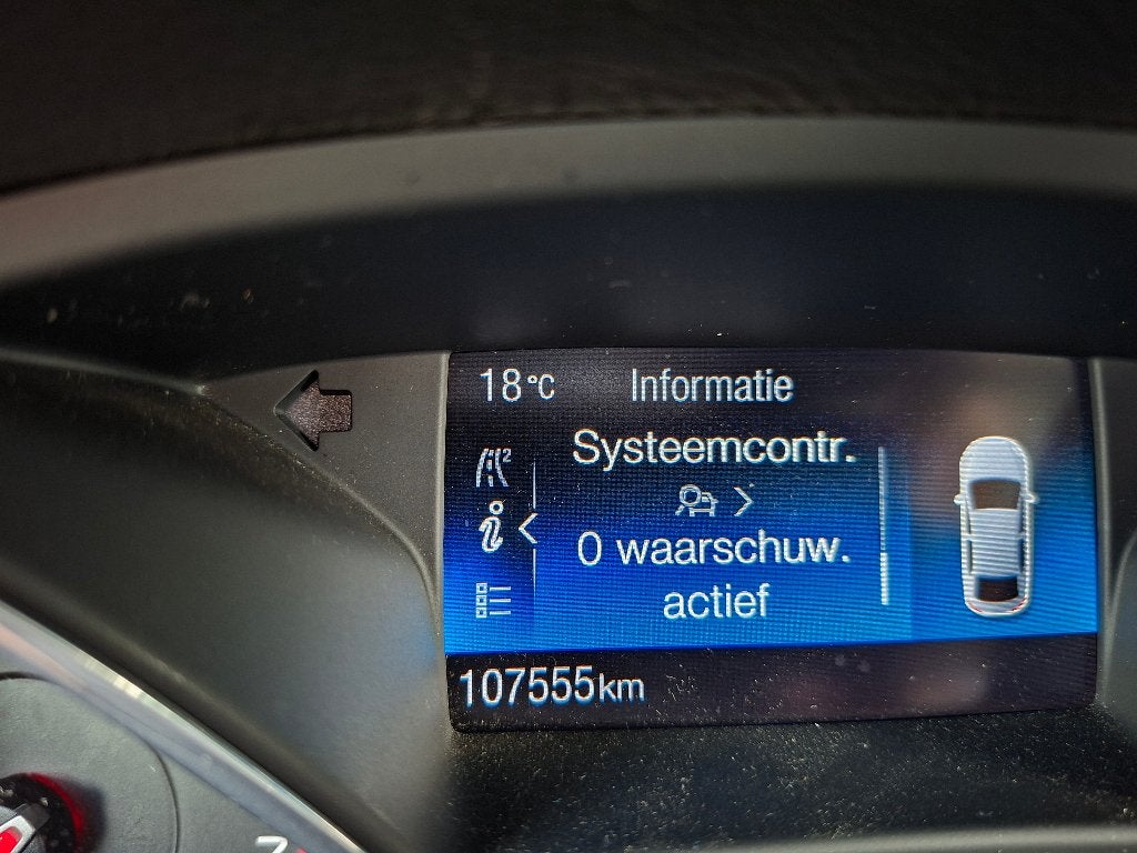 Foto 14 van Ford Focus 2.0 Nieuwe Apk
