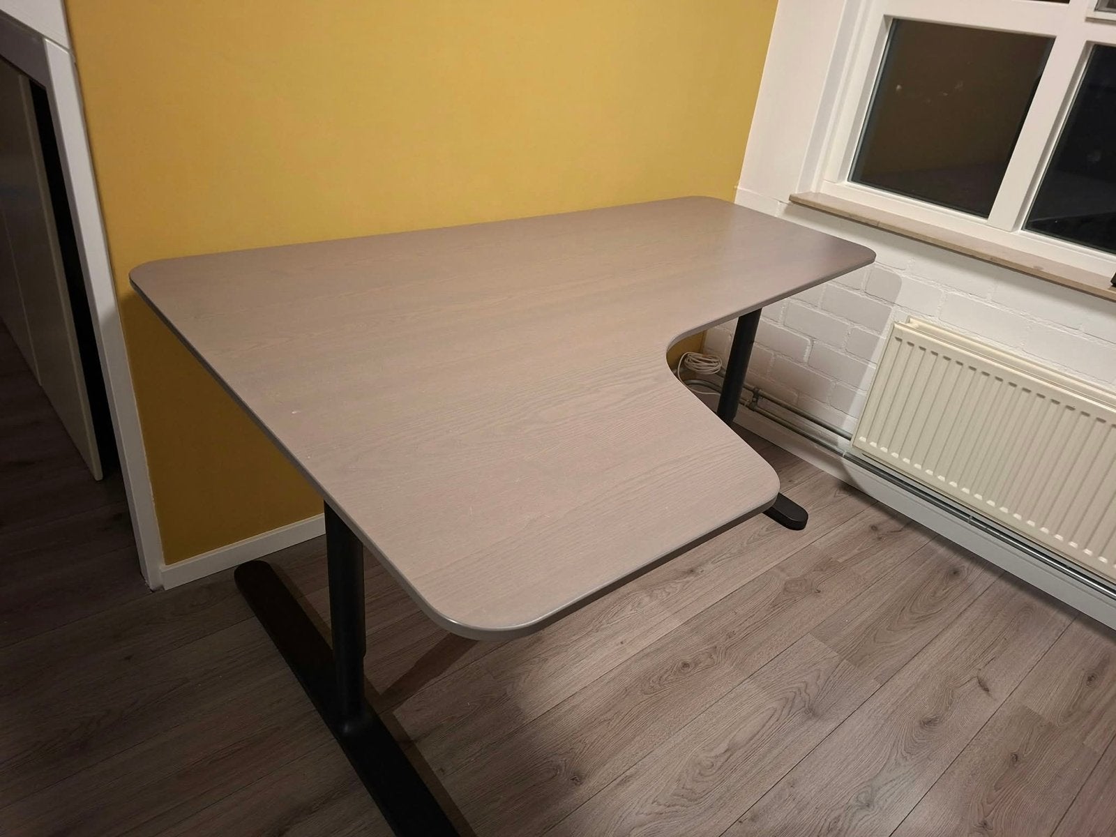 IKEA BEKANT Bureau - Verstelbaar & Ruim (160x60/110cm), Ophalen, IKEA, Grijs