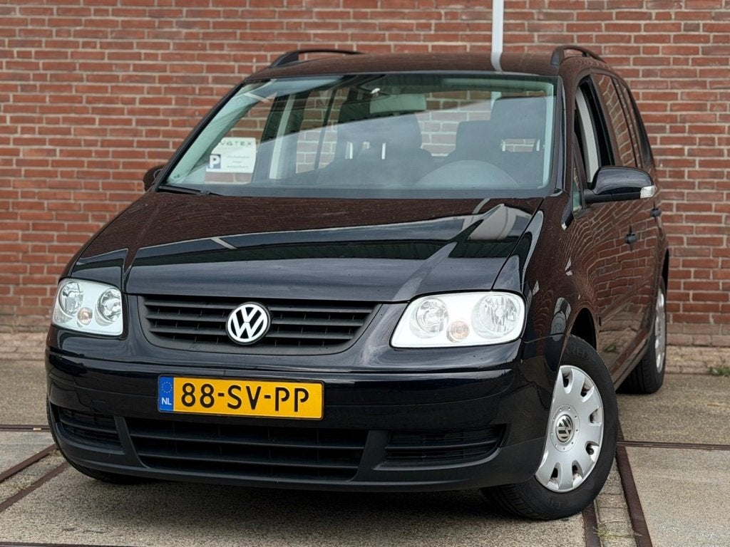 Volkswagen Touran 1.6-16V FSI Highline |Clima |CruiseC |Nieu, Auto's, Volkswagen, Gebruikt, 4 cilinders, 116 pk, Zwart
