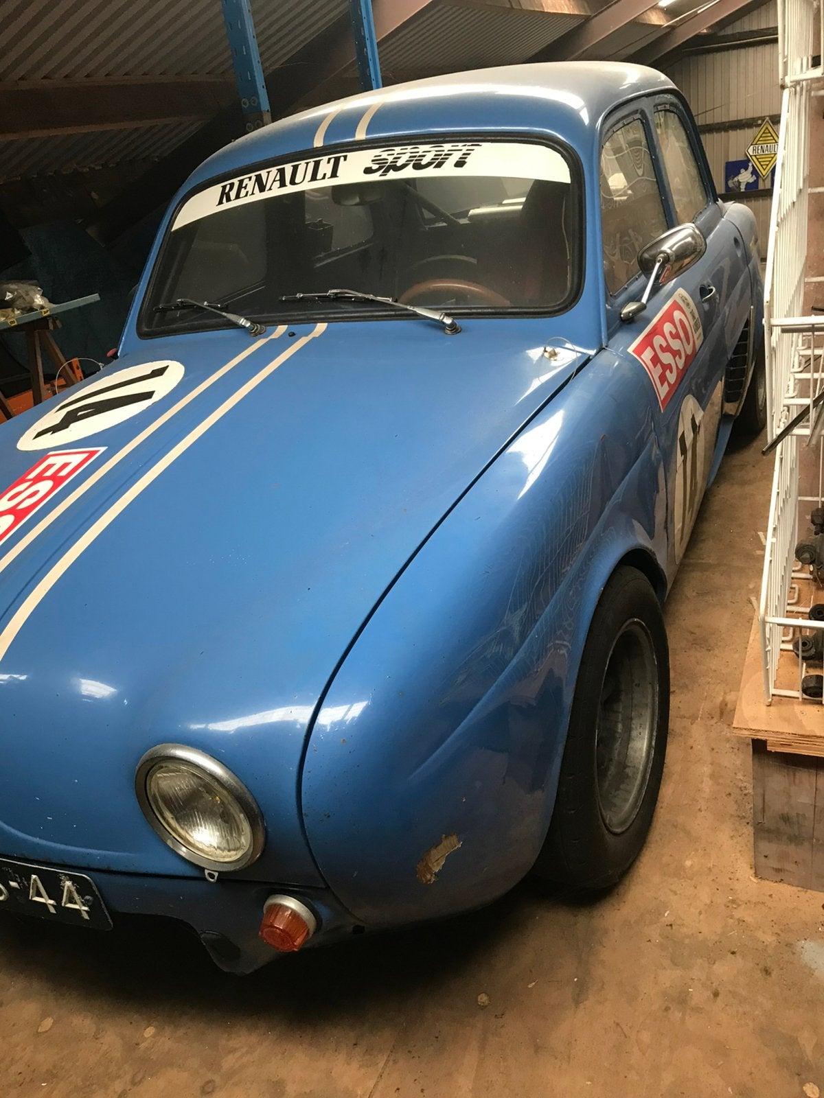Renault dauphine ex zandvoort racer , r5 alpine, foto 10