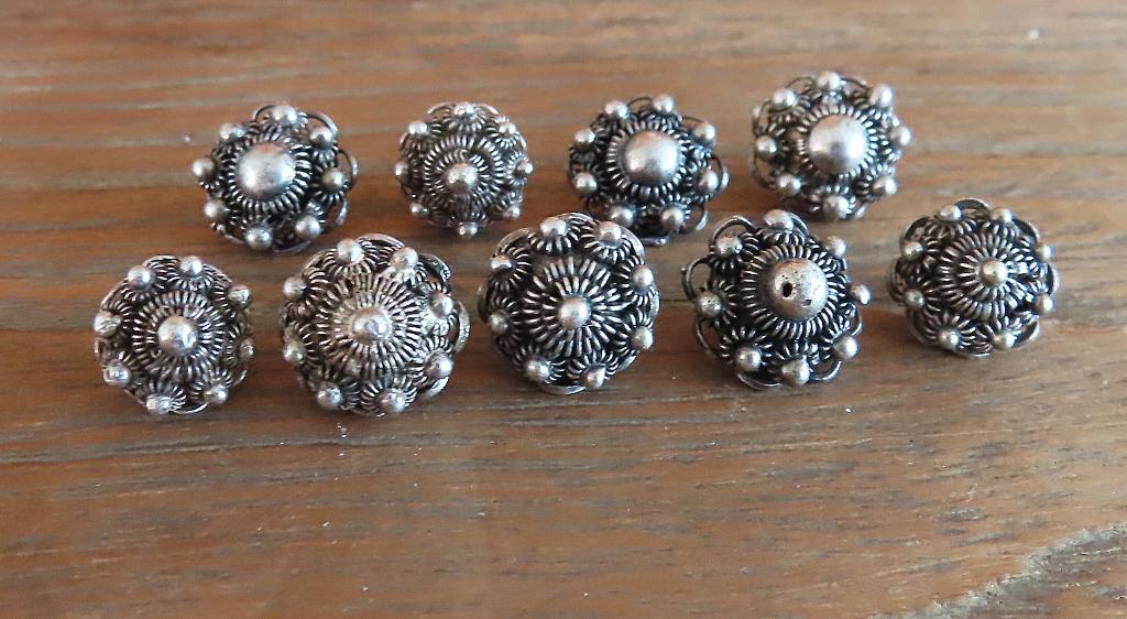 Koopje! :9 antieke zilveren zeeuwse knop knopen, incl verzen, Antiek en Kunst, Verzenden, Zilver