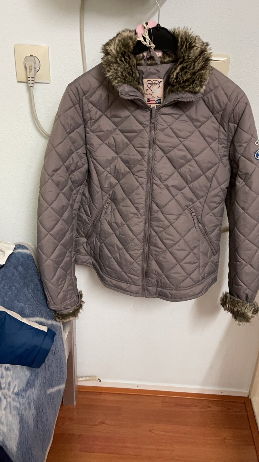 Mooie gewatteerde jas met bontkraag - Maat XL, Ophalen of Verzenden, Nieuw, Maat 46/48 (XL) of groter, Grijs