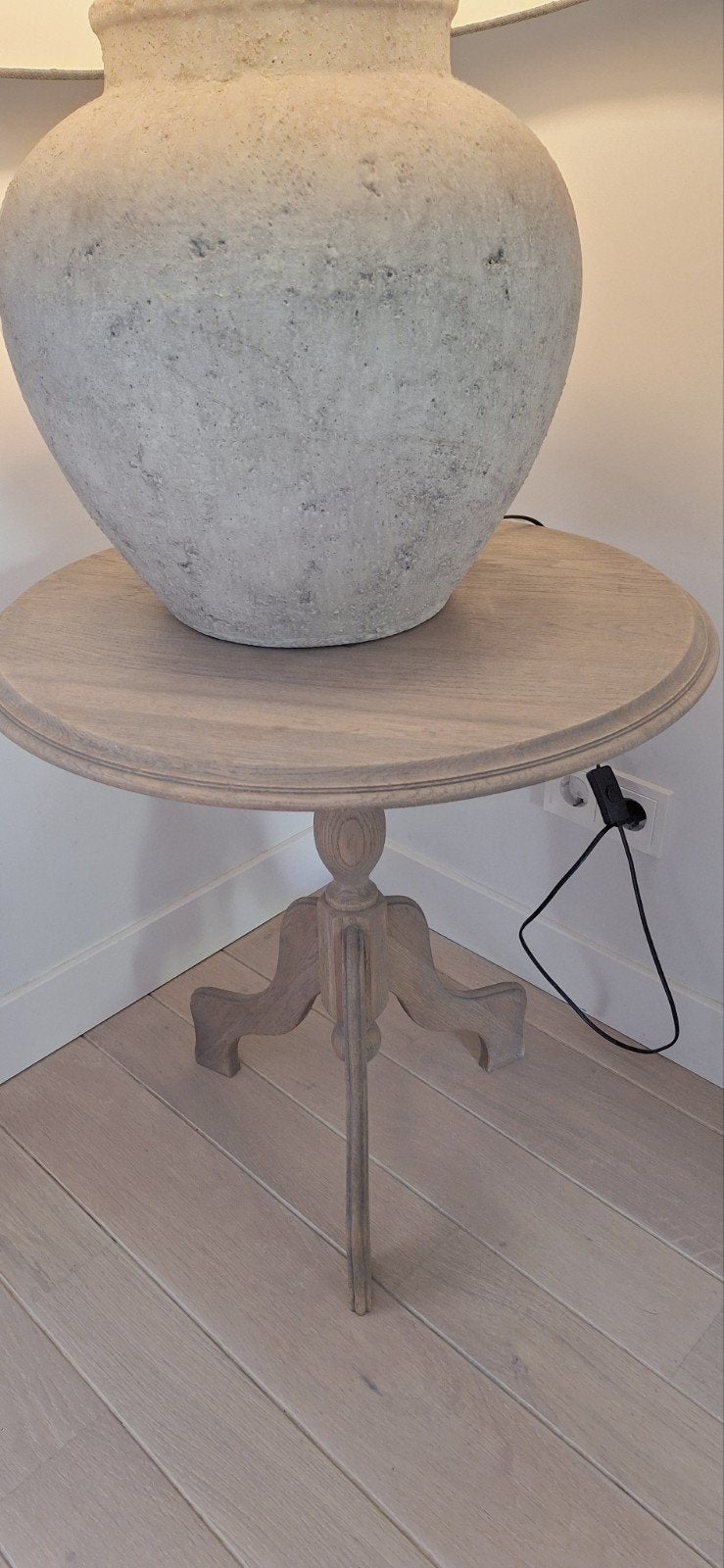 Houten bijzettafel - Rond - Zo goed als nieuw, Rond, 60 cm of meer, Hout, 55 tot 75 cm