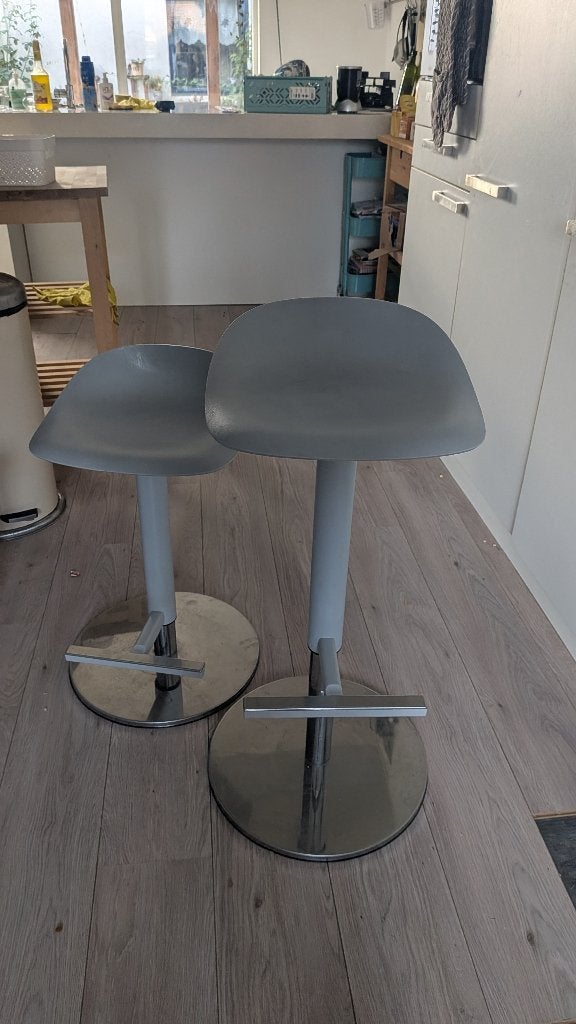 2 bar krukken, Ophalen, Gebruikt, 60 tot 90 cm, 2 krukken