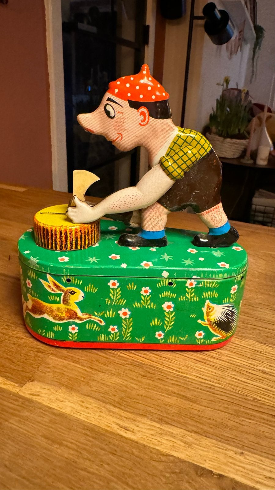 Vintage blikken spaarpot houthakker - nog in goede staat, Ophalen of Verzenden, Gebruikt, Metaal of Blik, Overige thema's
