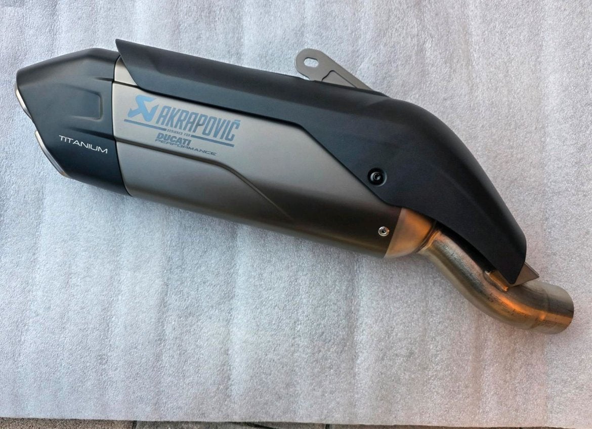 Akrapovic ducati multistrada v4 slip on uitlaat, Motoren, Ophalen of Verzenden
