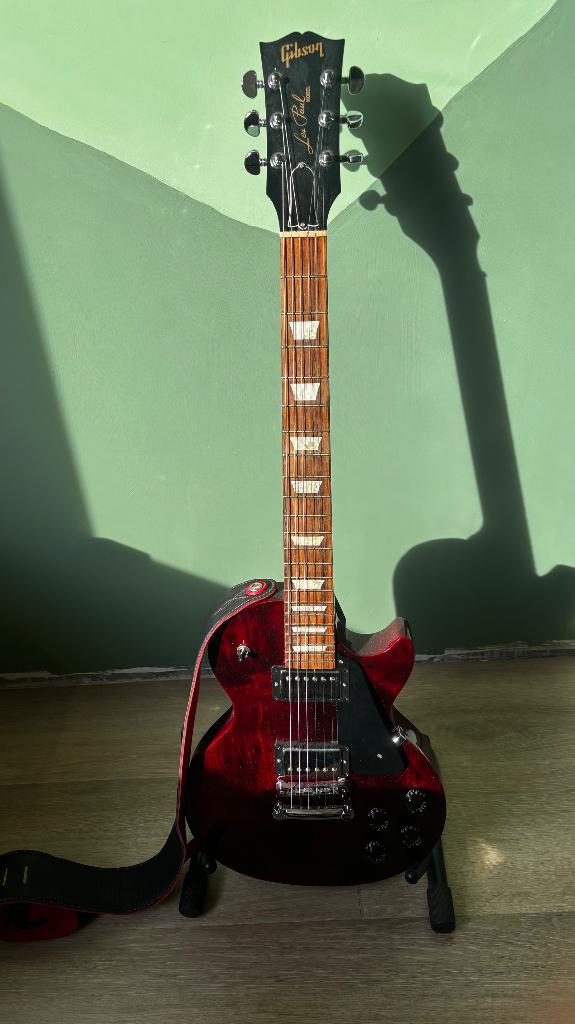 Gibson Les Paul Studio 2019 Wine Red, Ophalen, Zo goed als nieuw, Solid body, Gibson