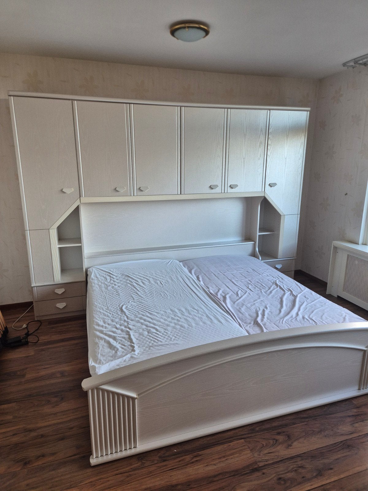 gratis Tweepersoonsbed met ombouw en opbergruimte, Ophalen, Gebruikt, Tweepersoons, 200 cm