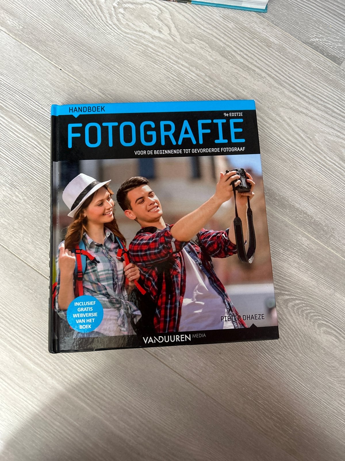 Handboek Fotografie - 9e Editie - Pieter Dhaeze, Ophalen of Verzenden, Zo goed als nieuw, Fotografie algemeen
