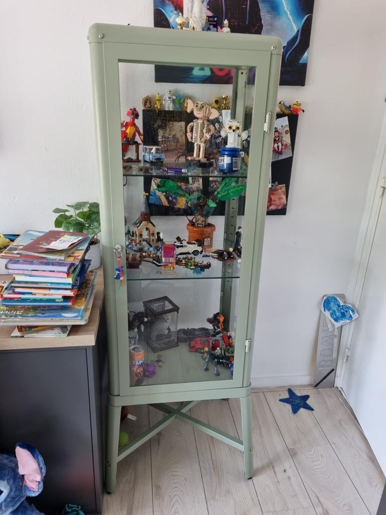 Ikea fabor vitrinekast, Huis en Inrichting, Kasten | Vitrinekasten, Ophalen, 50 tot 100 cm, Zo goed als nieuw, Minder dan 100 cm