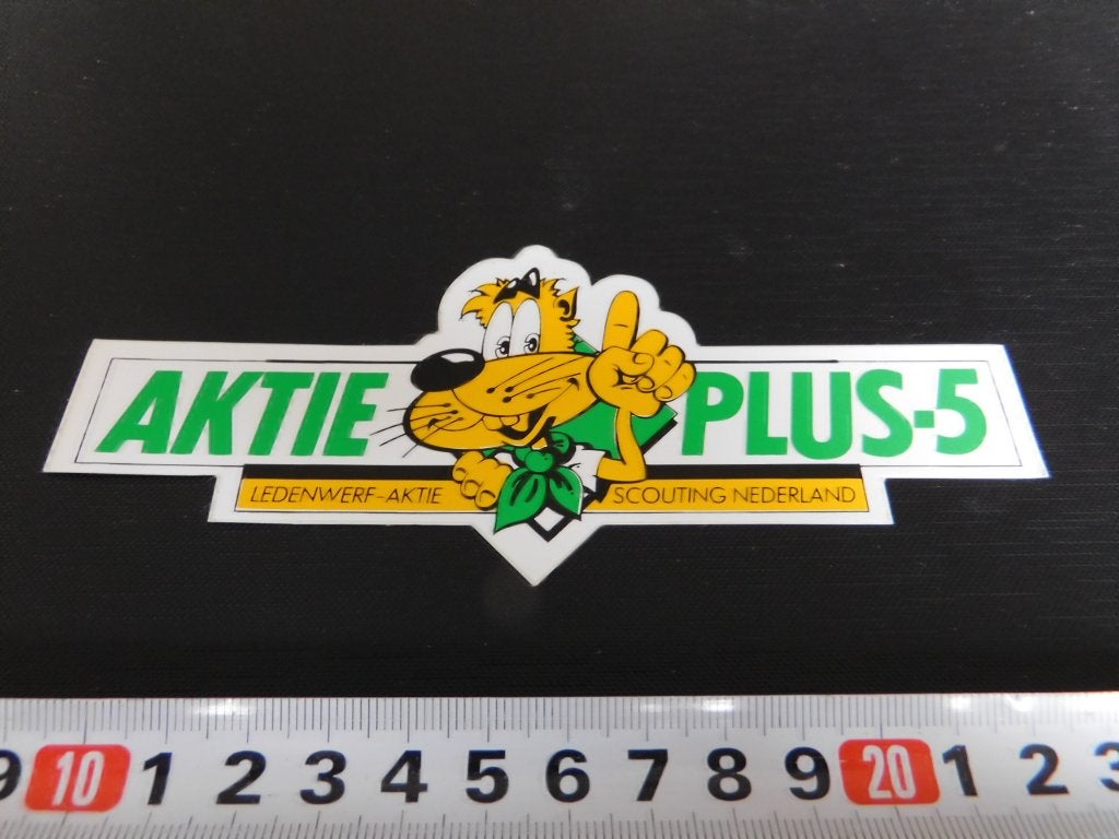 sticker Scouting Nederland AKTIE PLUS 5 ledenwerf aktie, Ophalen, Zo goed als nieuw