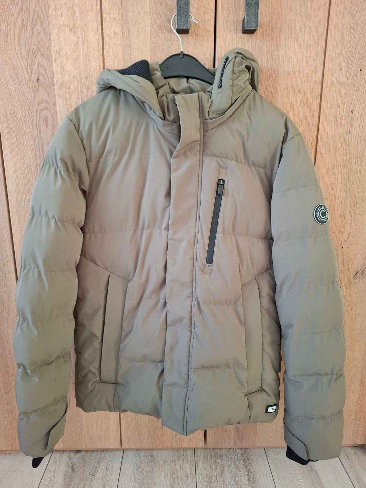 Prachtige winterjas van Cars maat 176 / 16, Kinderen en Baby's, Ophalen of Verzenden, Zo goed als nieuw, Jas, Jongen