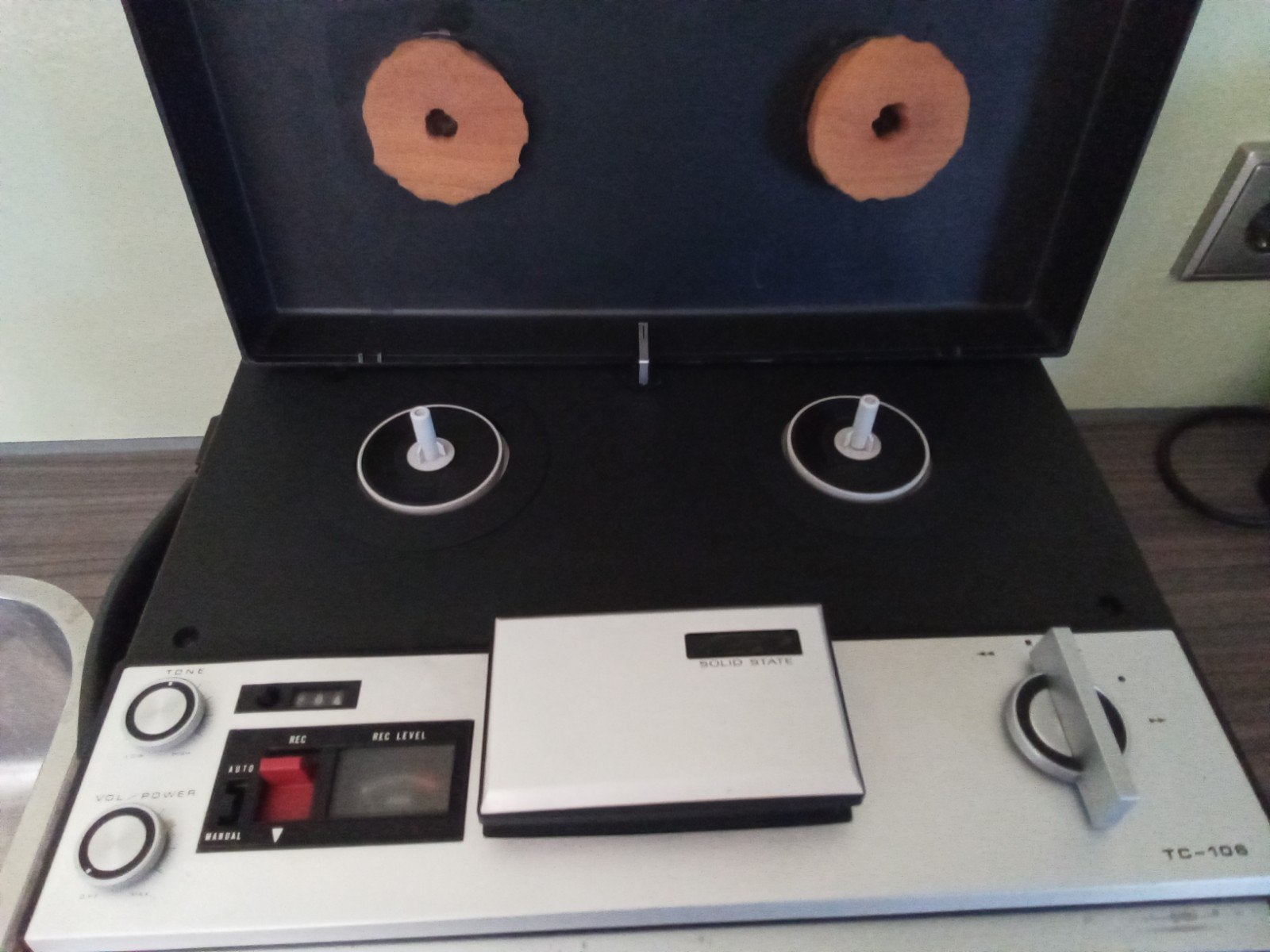Retro bandrecorder Sony TC-106 te koop, Ophalen of Verzenden, Bandrecorder