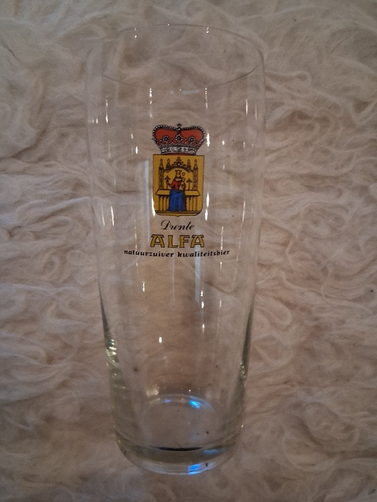 2 Alfa bier provincie glazen serie 1989, Ophalen of Verzenden, Zo goed als nieuw, Glas of Glazen, Overige merken
