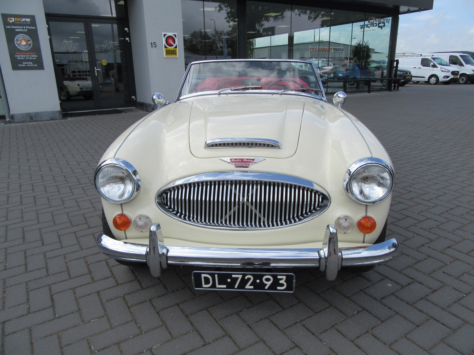 Austin HEALEY 3000 MK III CABRIO 1967, Nieuwstaat HEALEY 300, foto 5