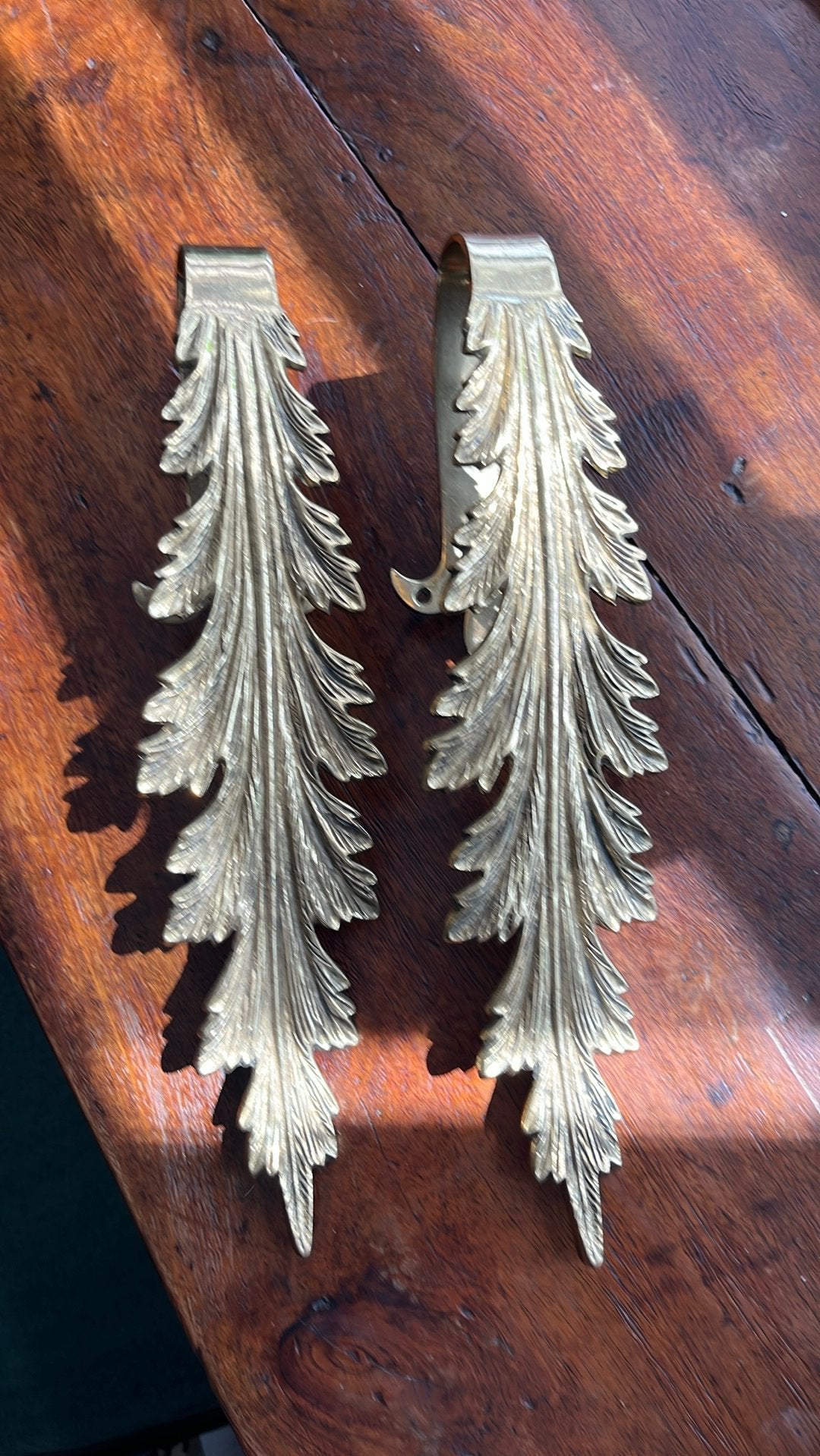 Pair of 19th century brass curtain tie backs, 9 cm, Metaal, Meerkleurig, Decoratieobject