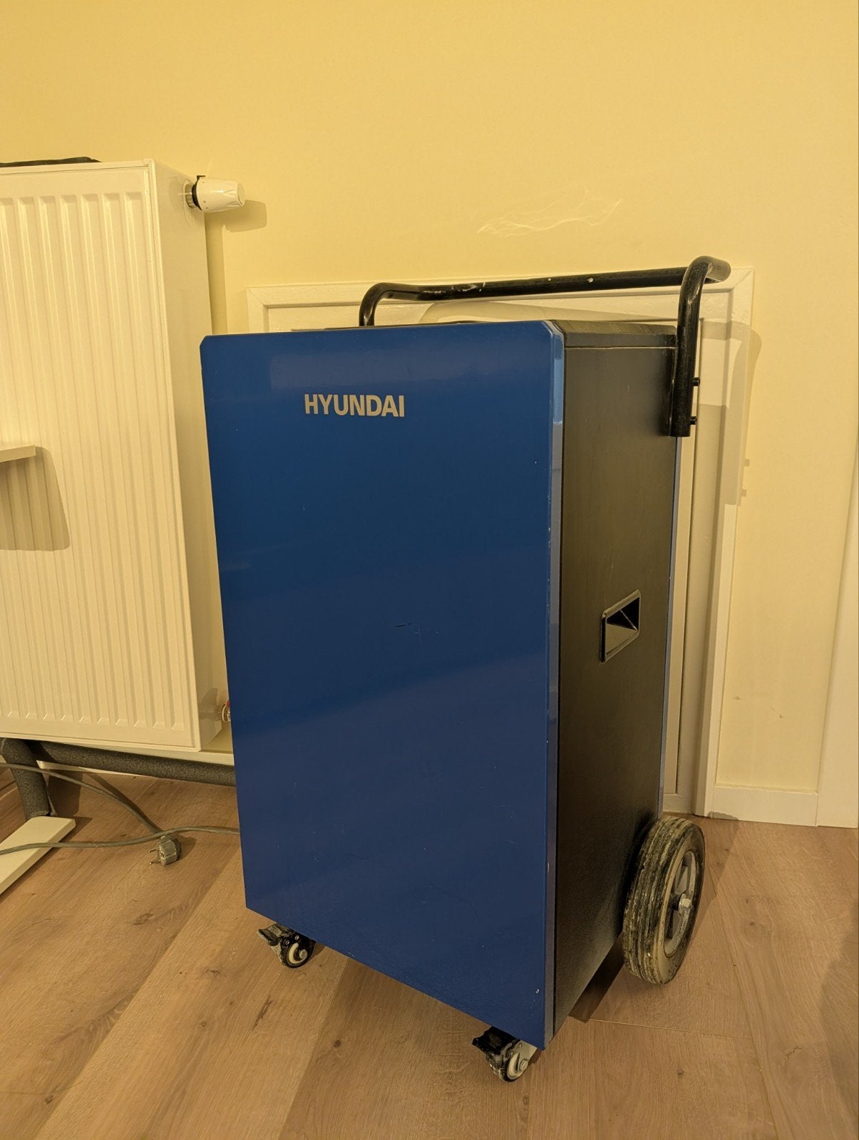 Hyundai Industriële Bouwdroger met WIFI en Pomp 90 liter/dag, Ophalen, Gebruikt