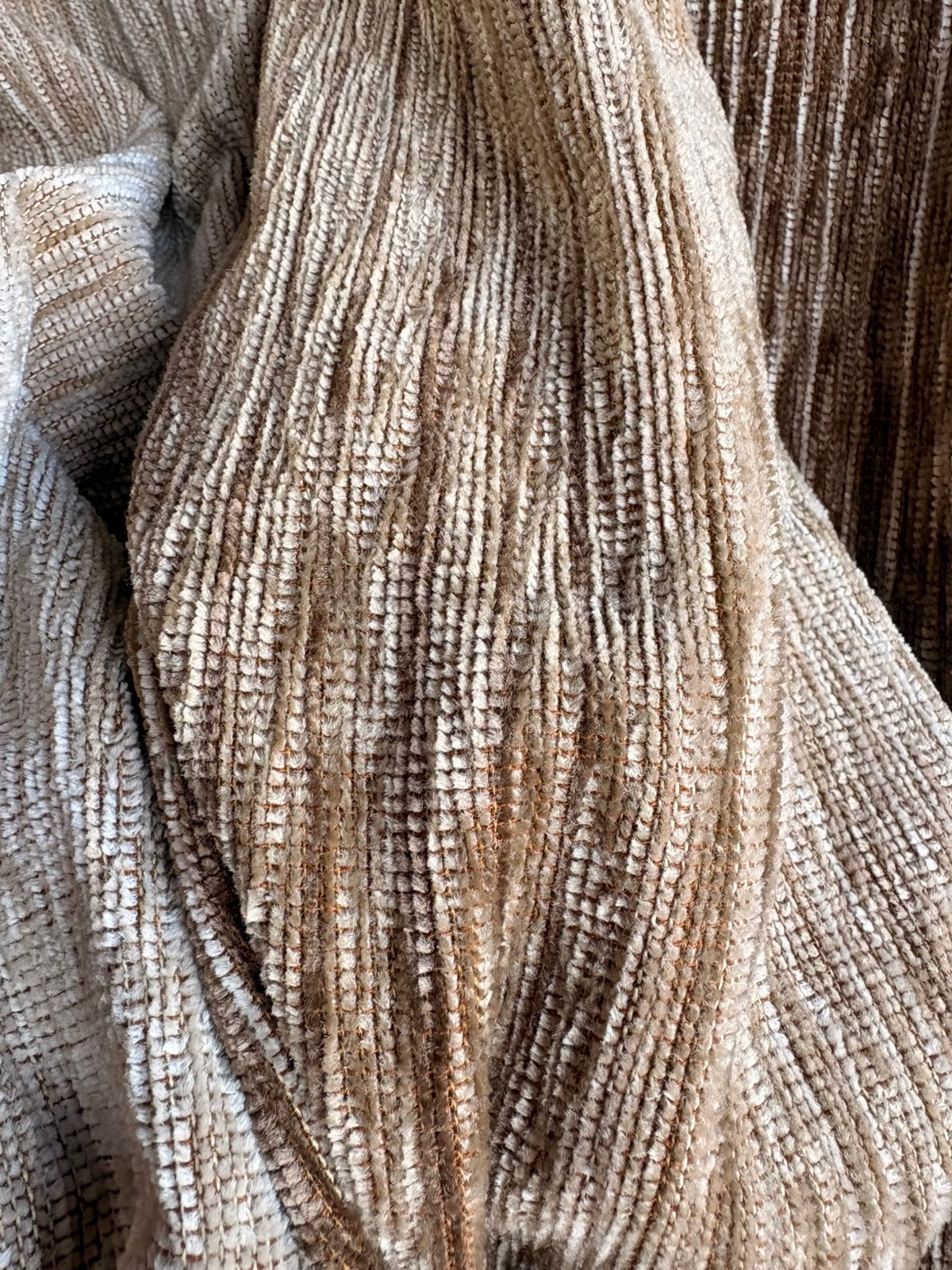 Vintage / retro velours / chenille gordijn 215 br x 205 h🤎, Met haken, Ophalen of Verzenden, 205 cm, Gebruikt