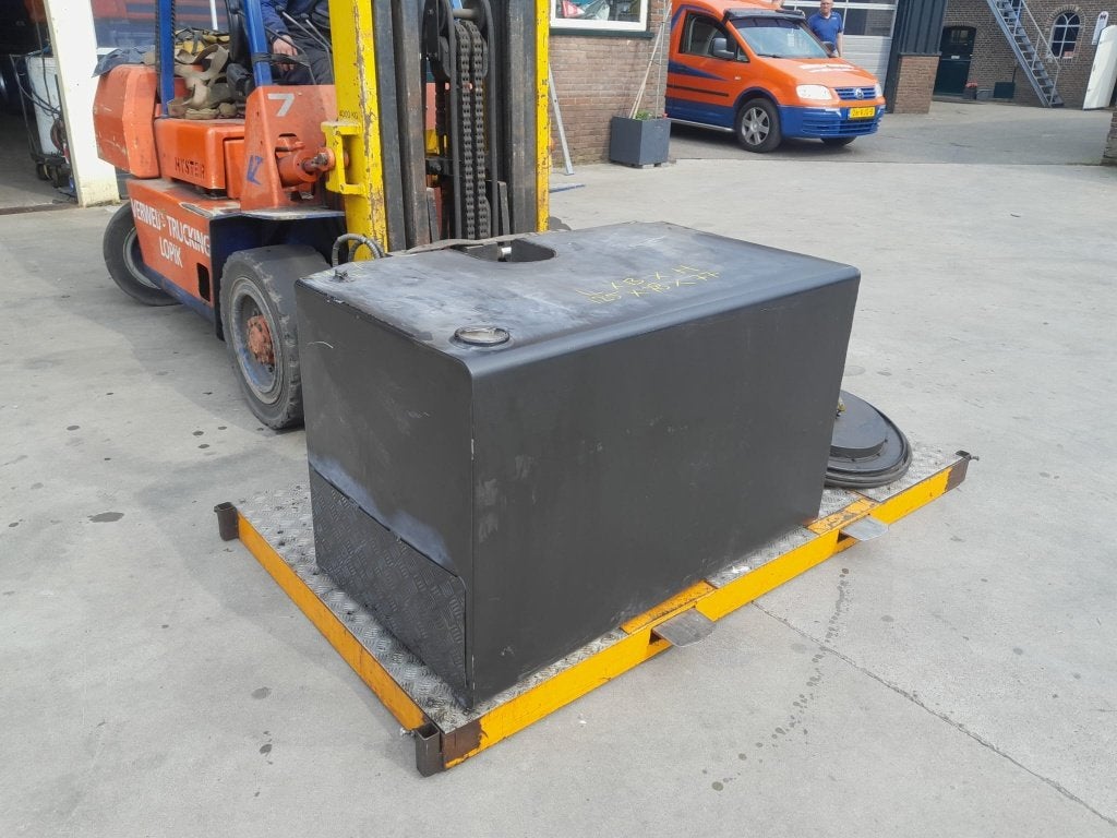 SB Brandstoftank / tank, Auto-onderdelen, Ophalen, Gebruikt, Overige merken, Brandstofsystemen