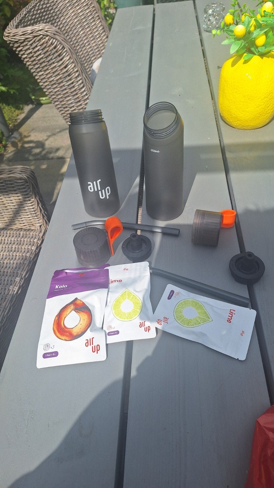 Twee Air Up drinkflessen met pods, Kunststof, Ophalen of Verzenden, Zwart, Overige merken