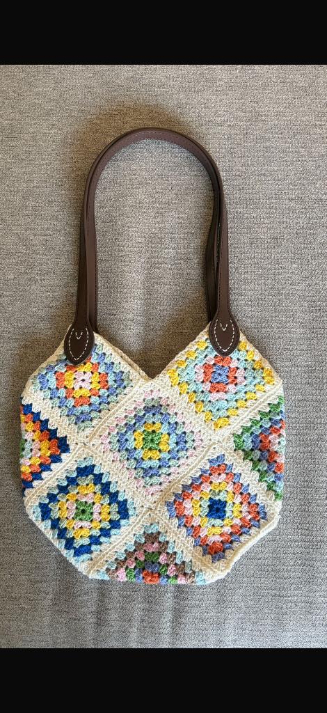 Gehaakte Tas (of opaanvraag), Sieraden, Tassen en Uiterlijk, Tassen | Damestassen, Ophalen of Verzenden, Nieuw, Overige kleuren