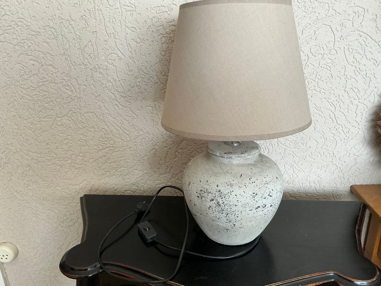 Lamp met stenen voet, Huis en Inrichting, Lampen | Tafellampen, Ophalen, Zo goed als nieuw
