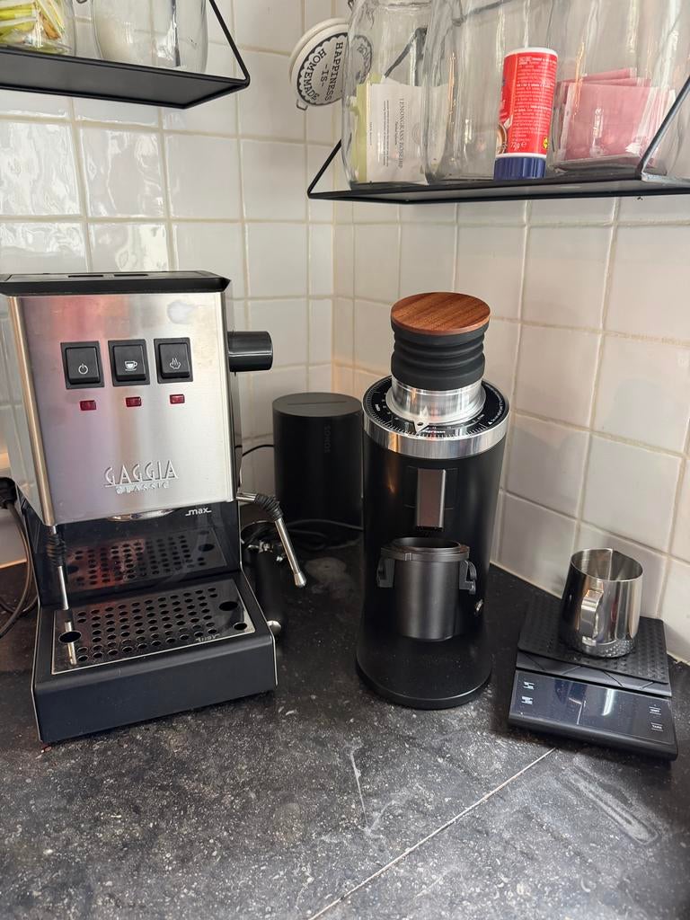 Gaggia Classic Pro Evo E24 met Turin DF64 Gen 2 molen, Witgoed en Apparatuur, Afneembaar waterreservoir, Espresso apparaat, Zo goed als nieuw