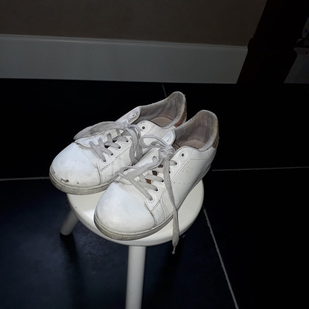 sneakers wit mt 36, 2-bizzy, Gebruikt, Meisje, Schoenen