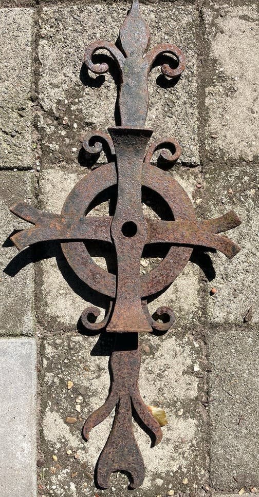 Antieke smeedijzeren muuranker - Decoratief en robuust, Ophalen