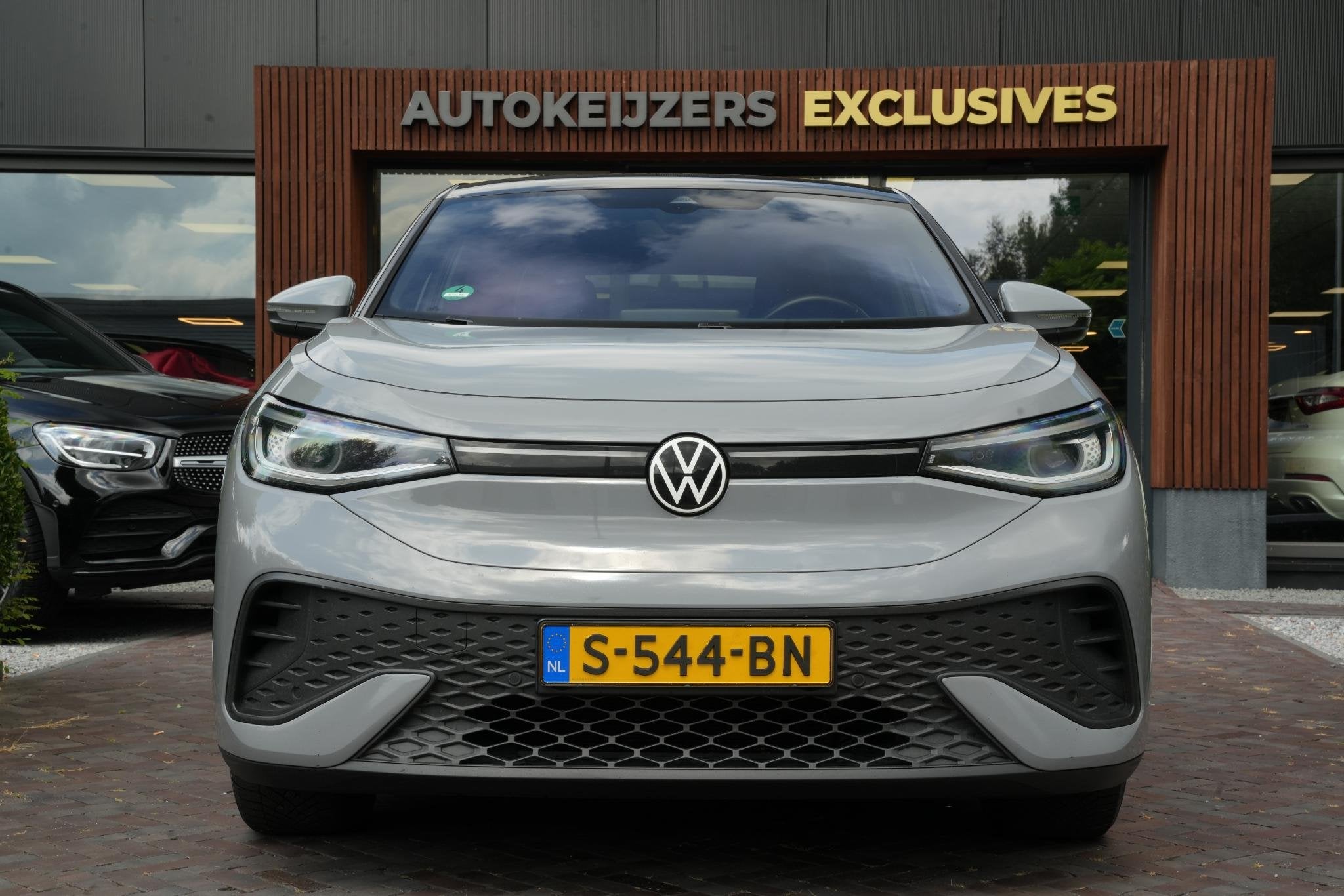 Volkswagen ID.5 Pro 77 kWh Warmtepomp Emergency braking DAB, Auto's, Automaat, Origineel Nederlands, 204 pk, 1000 kg