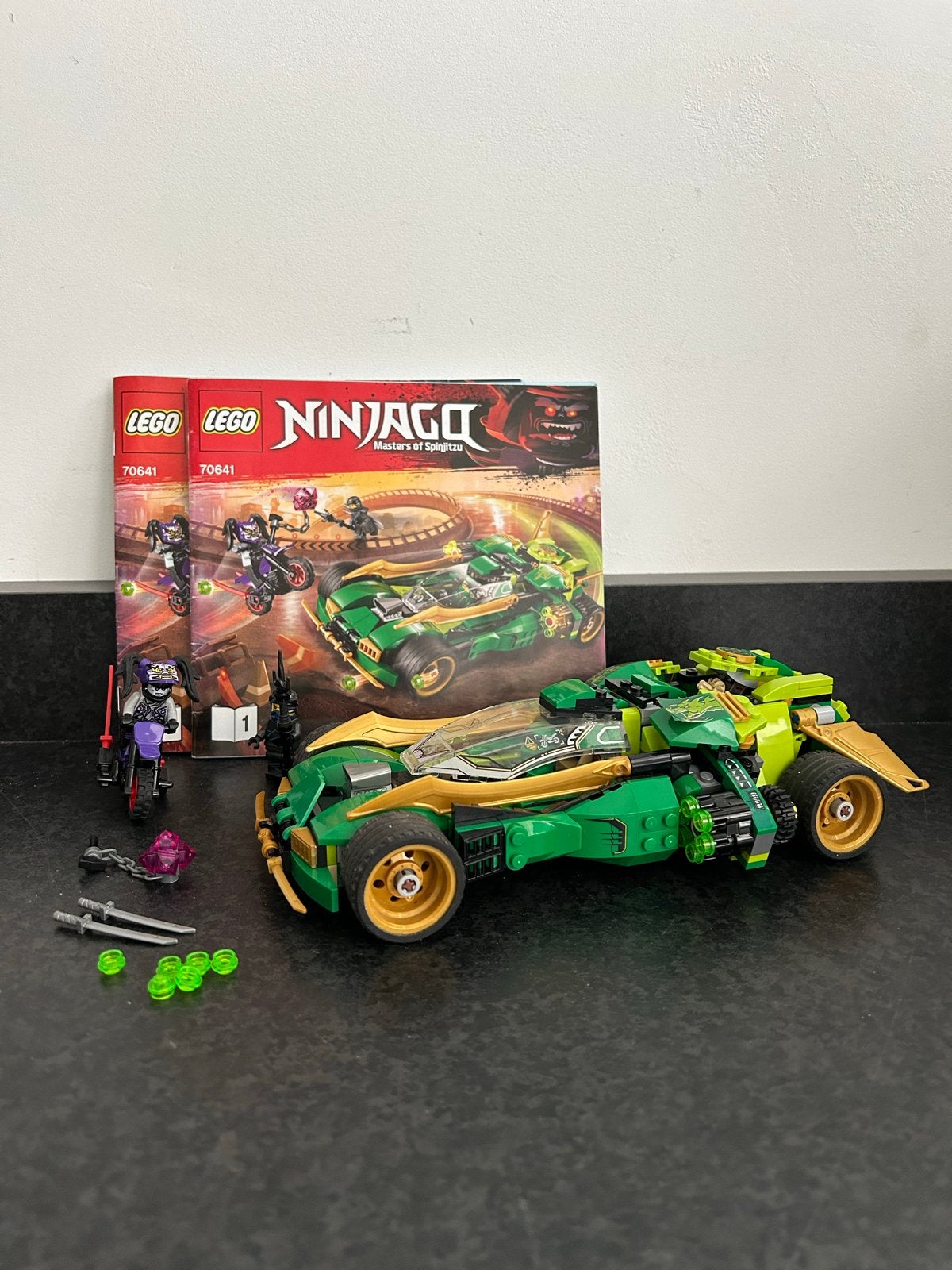 Lego Ninjago 70641 Lloyd's Nightcrawler met instructies, Lego, Ophalen of Verzenden, Zo goed als nieuw, Compleet