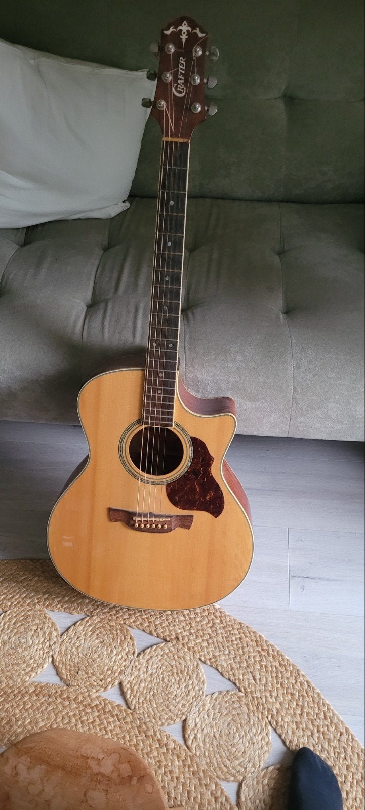 Crafter Western gitaar met ingebouwde preamp en tuner, Ophalen, Gebruikt, Western- of Steelstringgitaar, Met (piezo-)element
