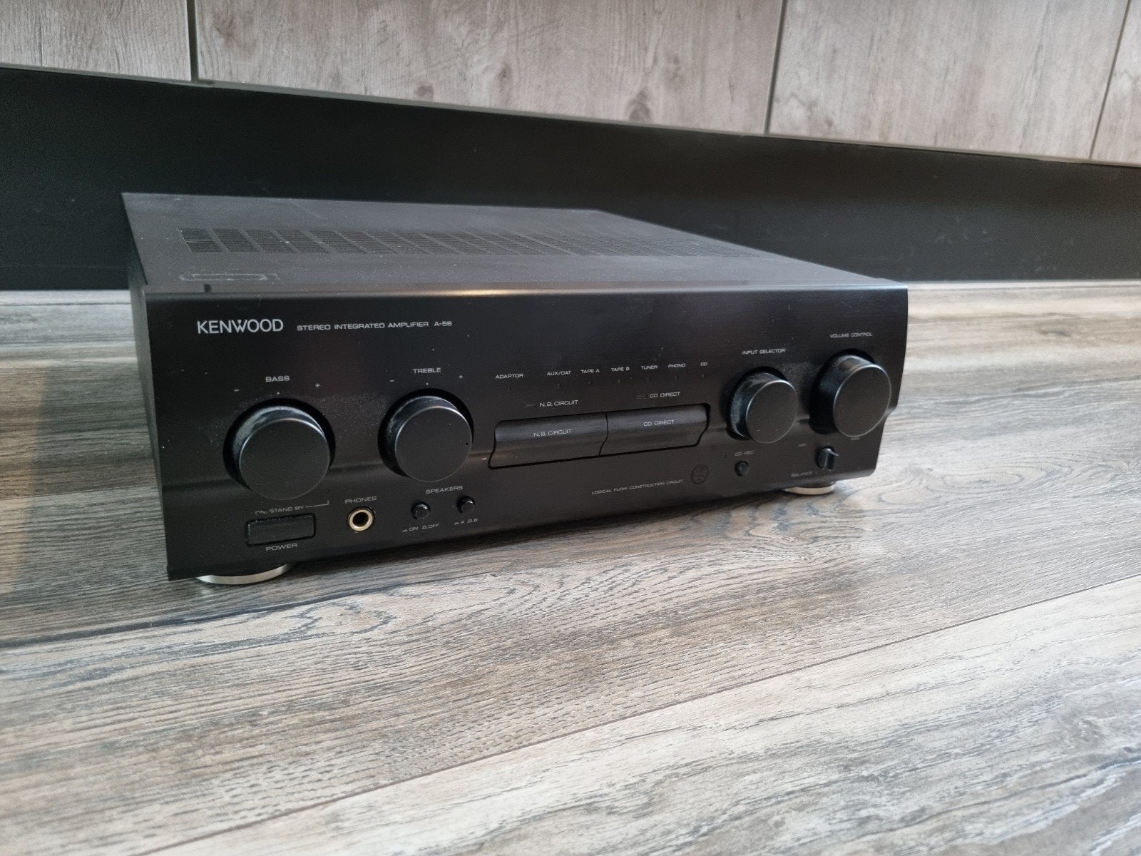 Mooie Kenwood versterker met platenspeleraansluiting, Audio, Tv en Foto, Versterkers en Receivers, Zo goed als nieuw, Ophalen