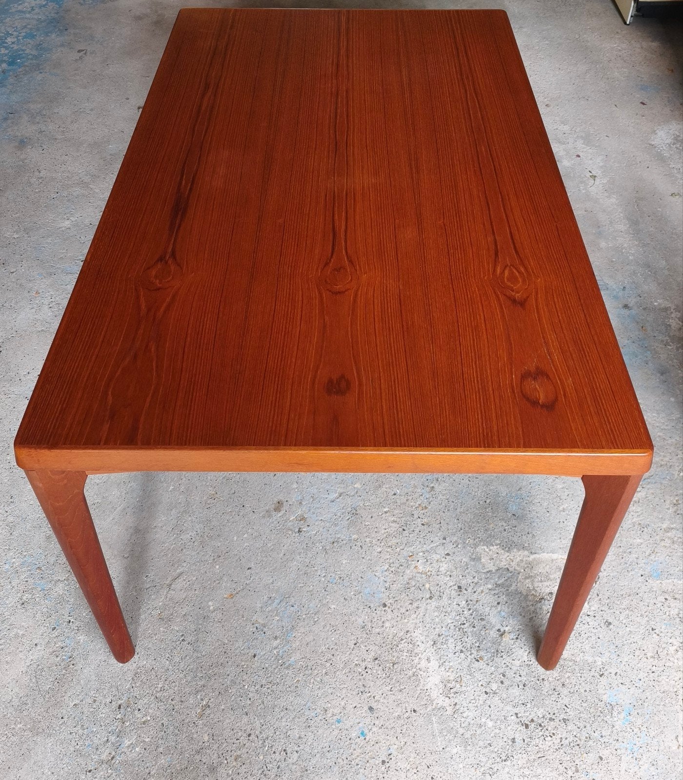 Deense Henning Kjaernulf vintage jaren 60 teak eettafel, Huis en Inrichting, Tafels | Eettafels, Ophalen, Gebruikt, Deens mid century