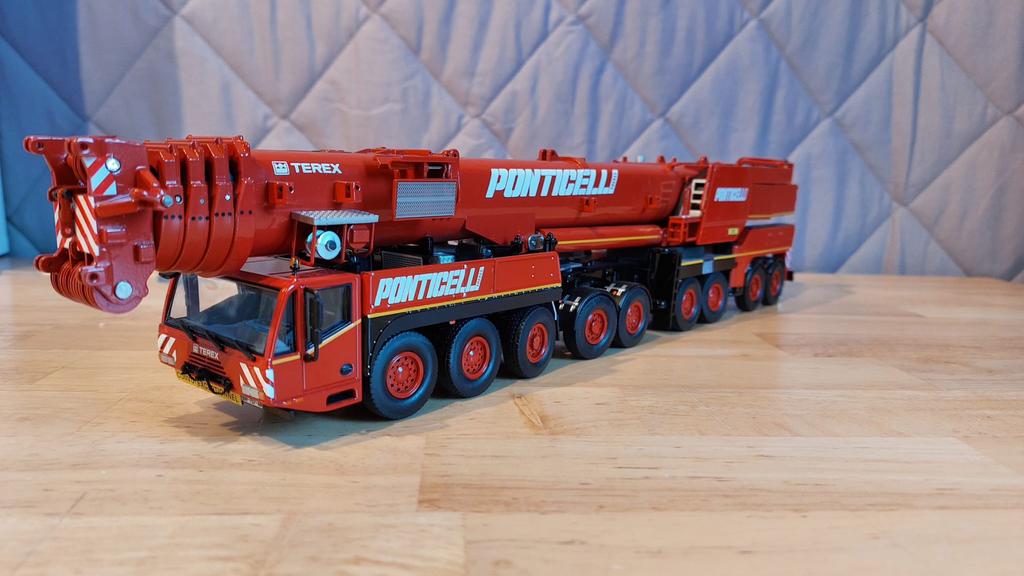Imc 1:50 Pontichelli. Geen Tekno/Wsi, Hobby en Vrije tijd, Modelauto's | 1:50, Ophalen of Verzenden, Nieuw, Hijskraan, Tractor of Landbouw