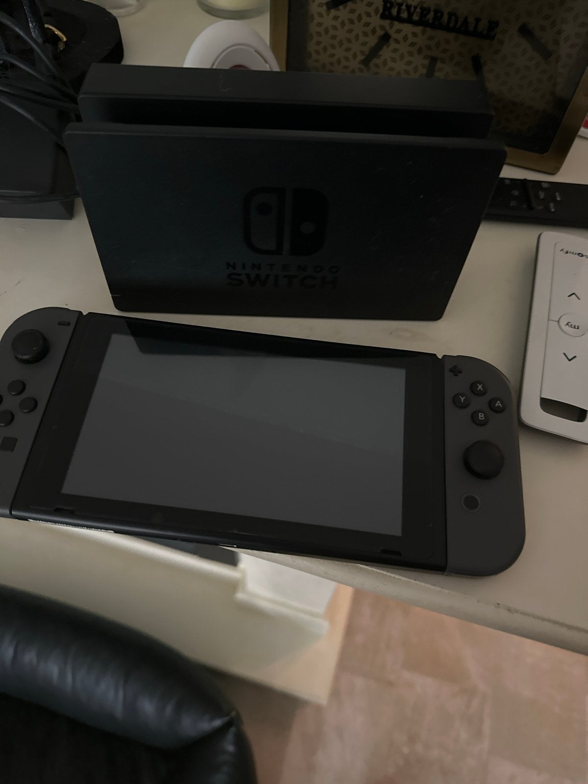 Nintendo Switch met Docking Station plus mario Kart, Ophalen, Gebruikt, Zonder controller, Switch Original