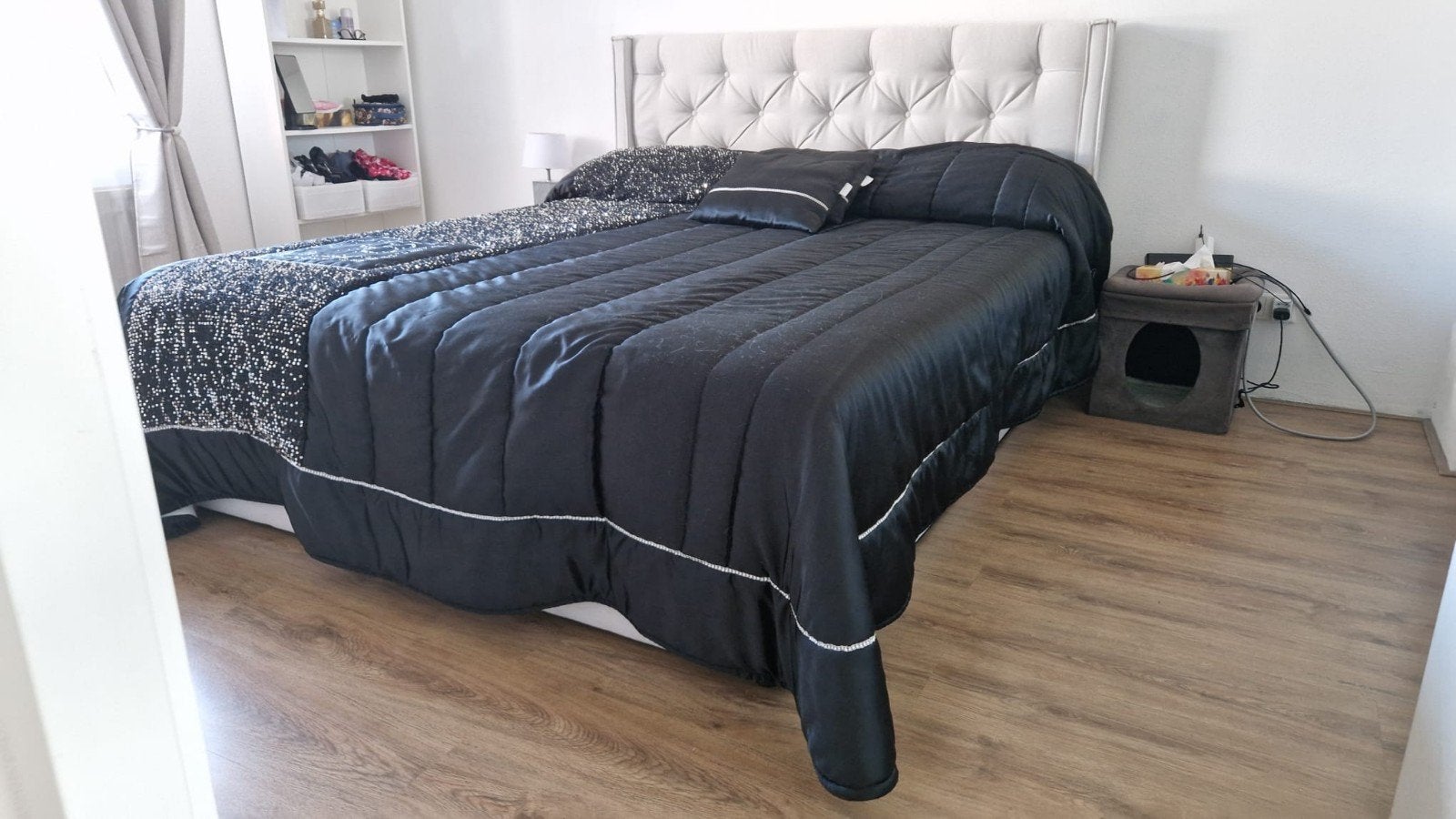 Tweepersoonsbed met opbergruimte ZONDER MATRAS 180X200, Ophalen, Beige, Tweepersoons, Zo goed als nieuw