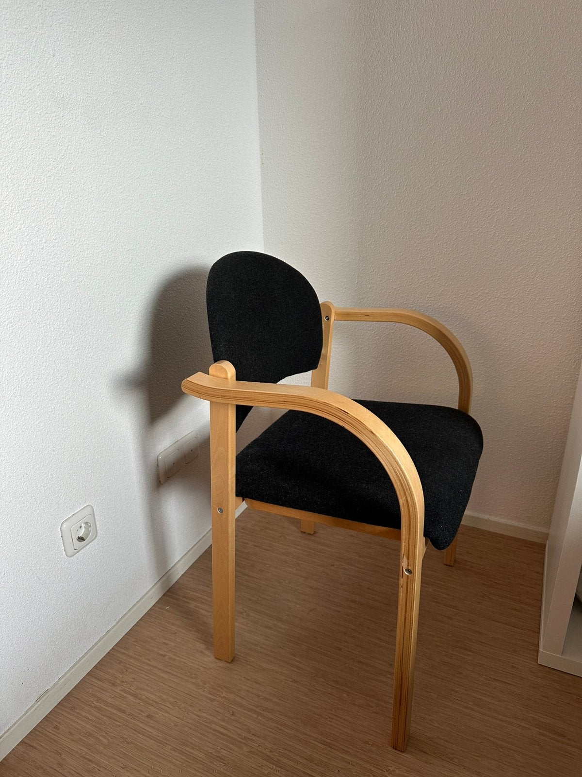 Stoelen- chair, Ophalen, Gebruikt, Eén