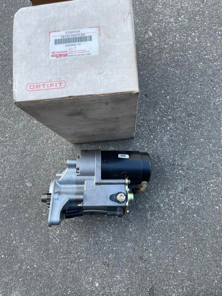 Toyota startmotor nieuw 2l lx60 lh11 ln30 ln40 ls110, Ophalen of Verzenden, Nieuw, Toyota