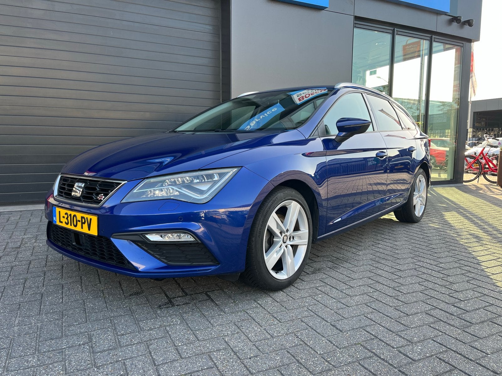 Seat Leon ST FR 1.4 TSI 2017 Blauw carplay LED trekhaak, Auto's, Seat, Voorwielaandrijving, 125 pk, 4 cilinders, Handgeschakeld