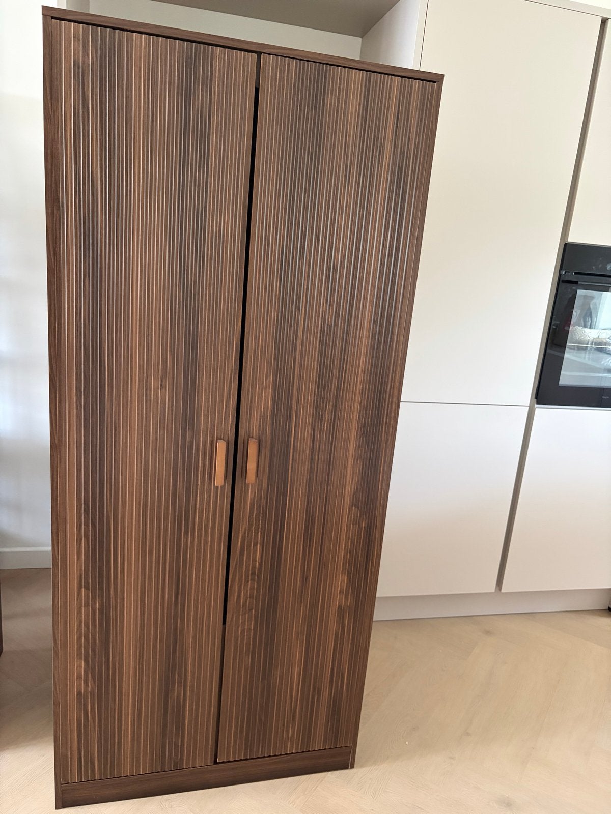 Kledingkast met hangruimte en planken, Ophalen, 50 tot 100 cm, Zo goed als nieuw, 150 tot 200 cm