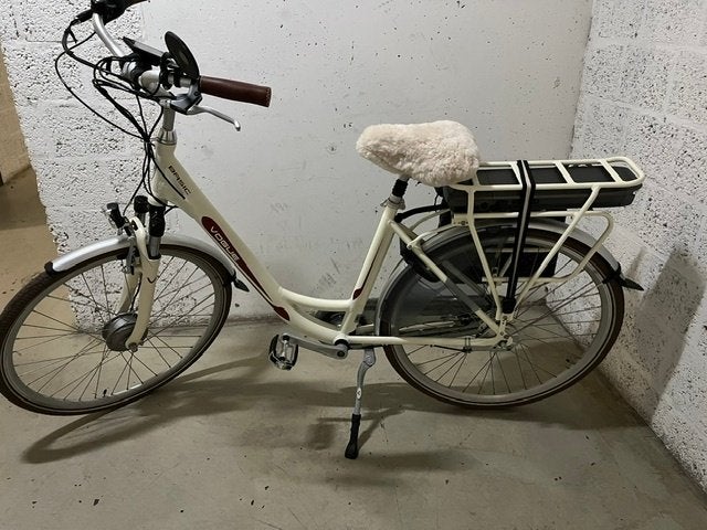 Fiets electrisch, Zo goed als nieuw, 47 tot 51 cm, 50 km per accu of meer, Ophalen
