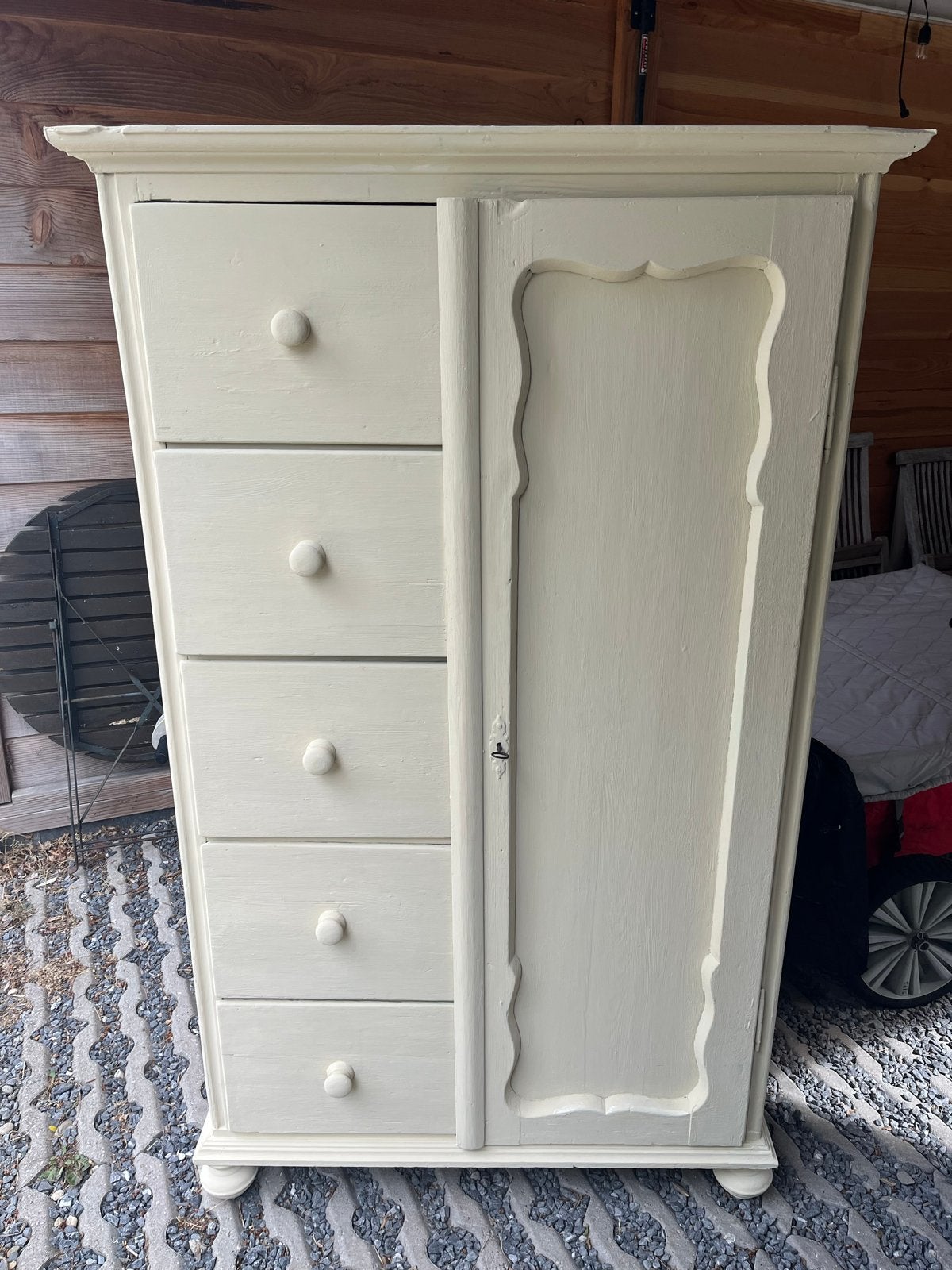 Brocante kast met lades en legplanken, Ophalen