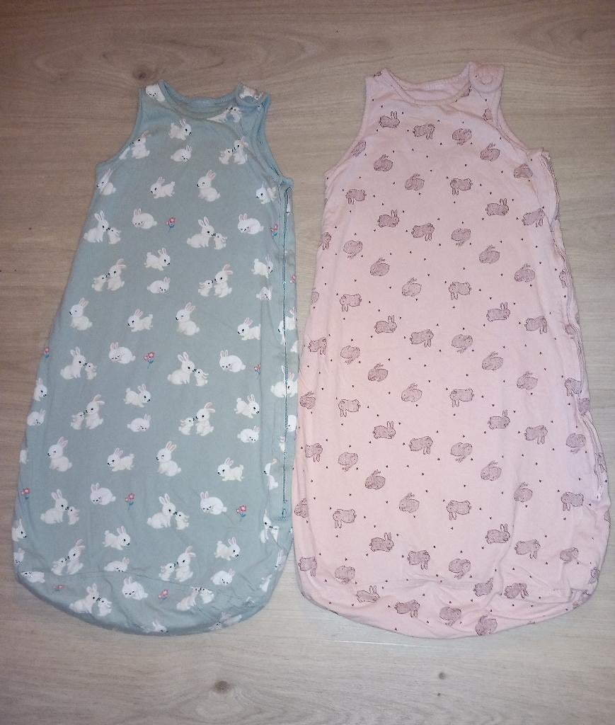 2 H&M nette slaapzakjes baby maat 68-80 roze en groen 77cm, Ophalen of Verzenden, Zo goed als nieuw, 70 tot 85 cm, Slaapzak