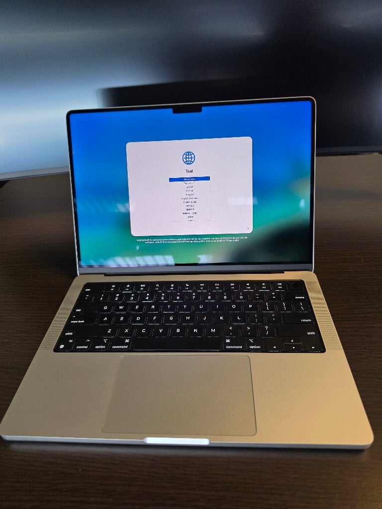 ZGAN! MacBook Pro 14 - M1 Pro - 16GB - 512GB - 1jr Garantie!, Computers en Software, Apple Macbooks, MacBook Pro, Qwerty, Overige groottes
