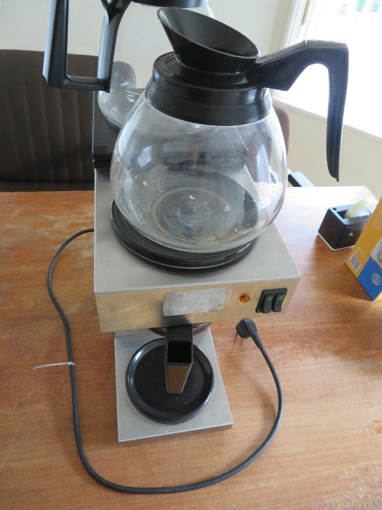 bravilor koffiezet apparaat, Ophalen, Gebruikt, 10 kopjes of meer, Koffiemachine