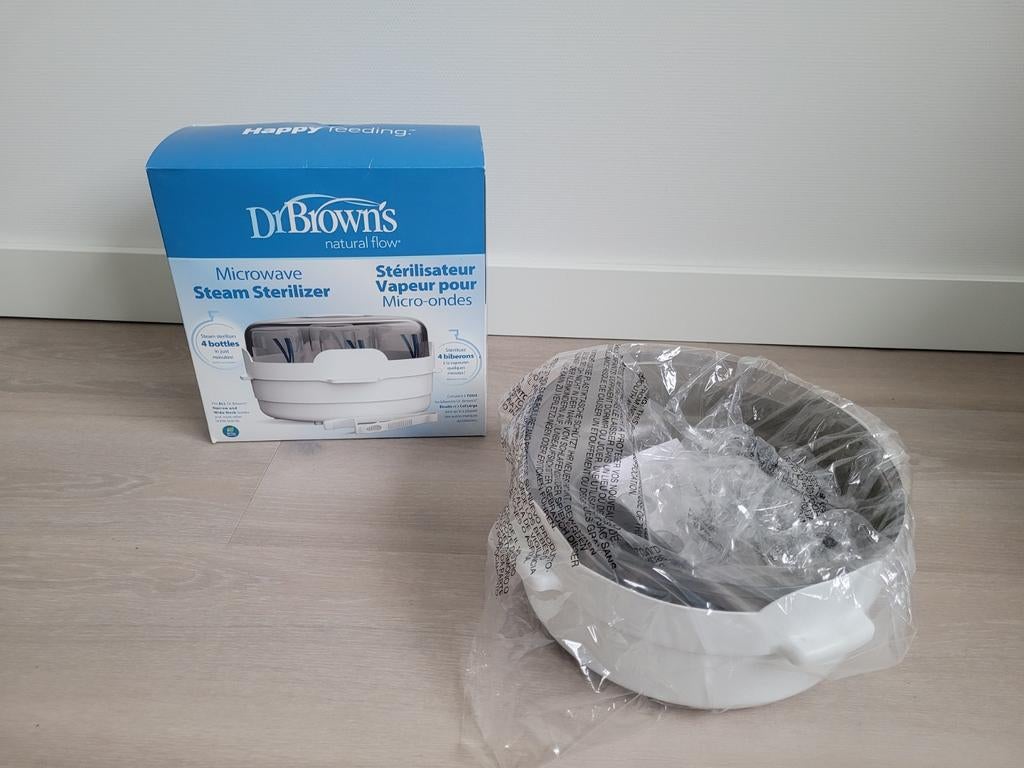 Dr. Brown's Magnetron Stoom Sterilisator - Nooit gebruikt, Ophalen of Verzenden, Nieuw, Sterilisator