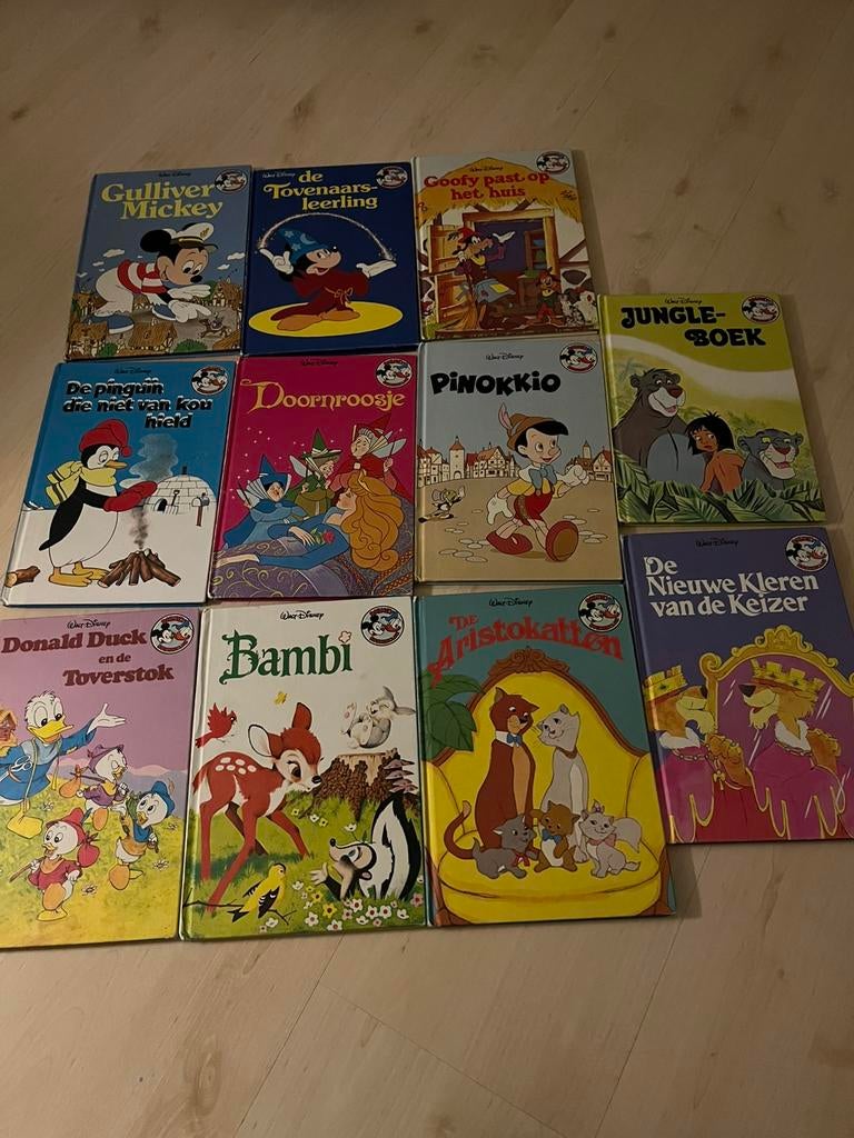 Vintage Walt Disney kinderboeken jaren 70/80 (complete set)”, Verzamelen, Disney, Ophalen of Verzenden, Zo goed als nieuw, Beeldje of Figuurtje