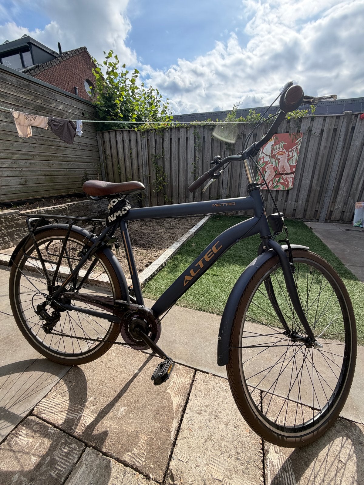 Altec Metro Stadsfiets 28 inch, 7 versnellingen (2023), Versnellingen, 56 cm of meer, Zo goed als nieuw, Ophalen